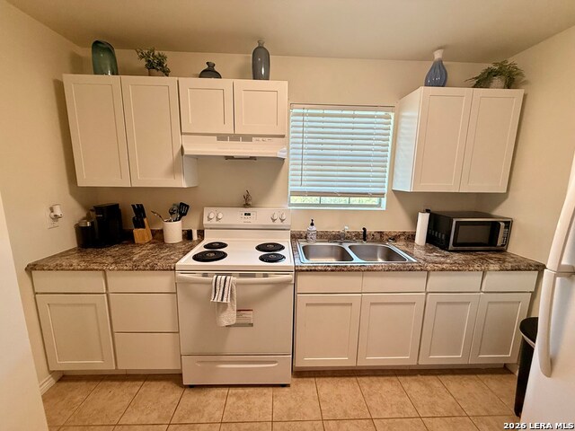 391 Riverside Dr Property Photo 6