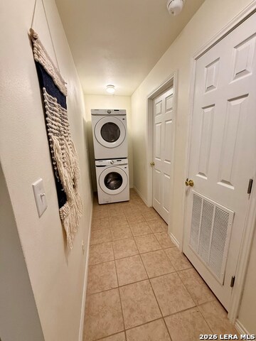 391 Riverside Dr Property Photo 9