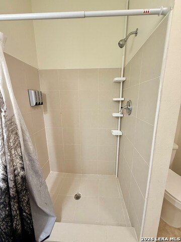 391 Riverside Dr Property Photo 8