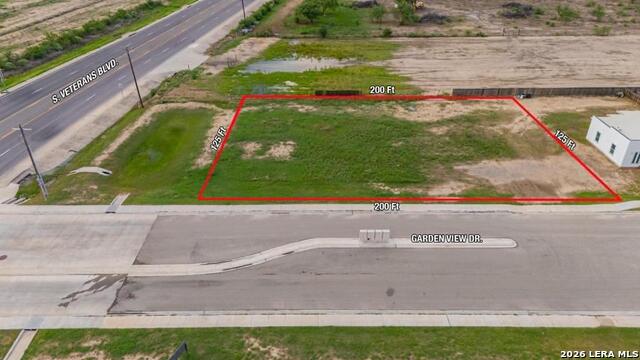 2809 Garden View Dr Property Photo 3