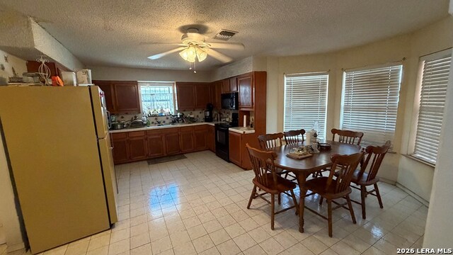 1558 Eidson Rd Property Photo 7