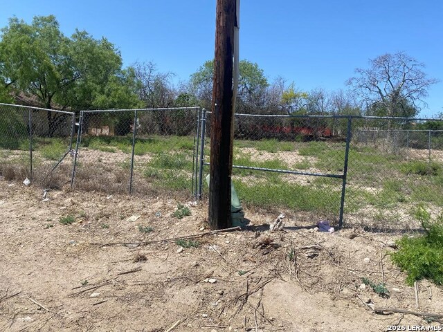 140 Balcones Blvd Property Photo 5