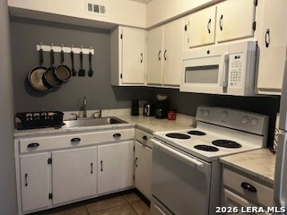 2641 El Indio Property Photo 3