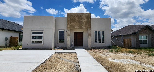3165 Mauricio Libson Dr Property Photo 2