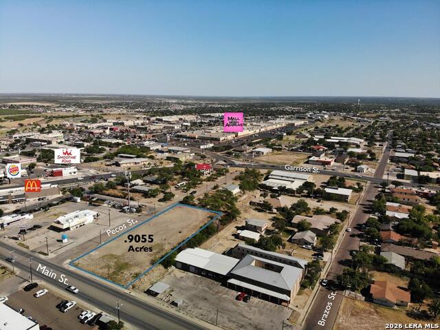 2088 E Main Property Photo 3