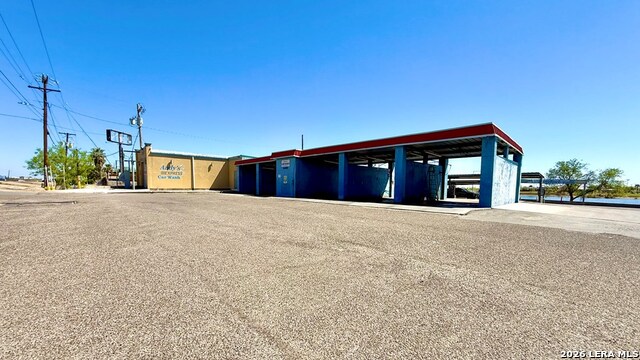 2389 Main Property Photo 10