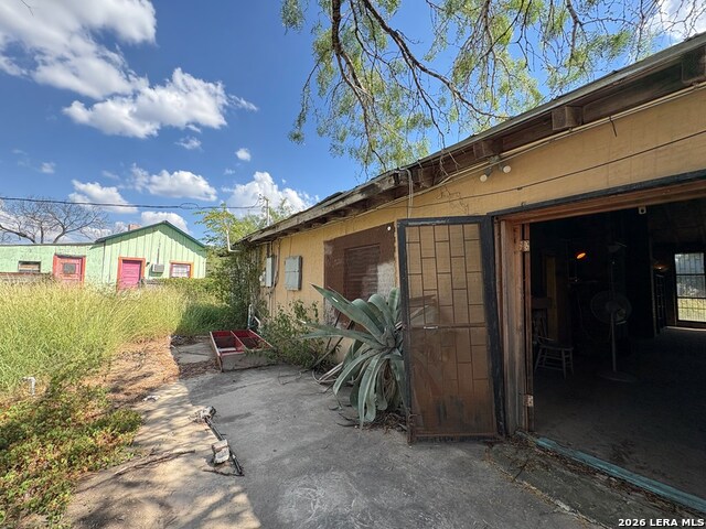 451 E Hwy 57 Property Photo 4