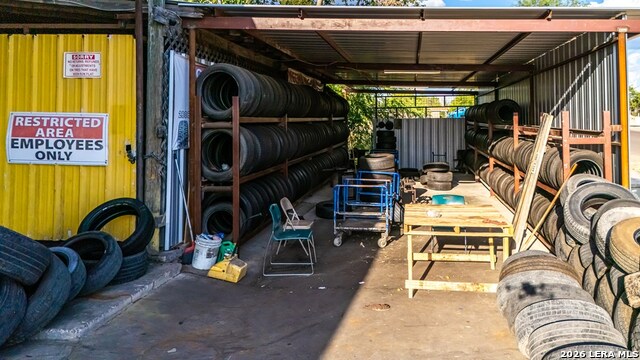 2806 Del Rio Hwy Property Photo 7
