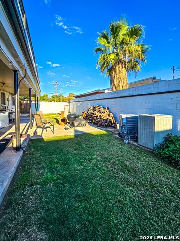 2199 Hillcrest Blvd Property Photo 11