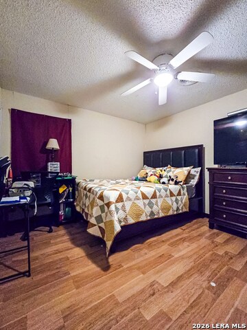 2199 Hillcrest Blvd Property Photo 25