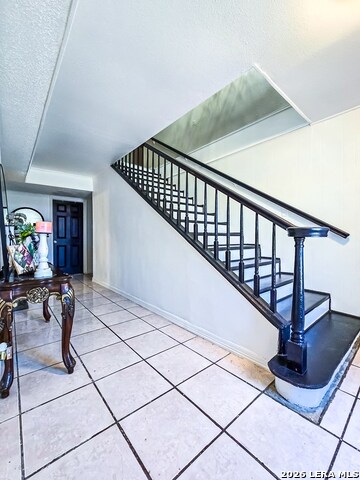 2199 Hillcrest Blvd Property Photo 37
