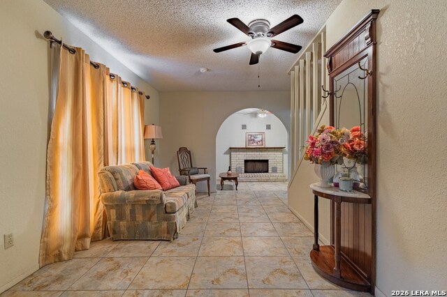 1801 Royal Ridge Dr. Property Photo 4