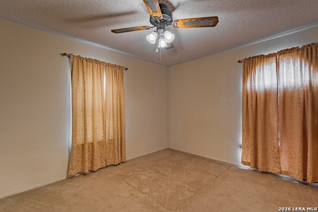 1801 Royal Ridge Dr. Property Photo 16