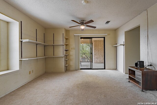 1801 Royal Ridge Dr. Property Photo 25