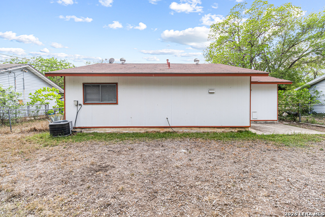 4334 Hickory Hill Dr Property Photo 17