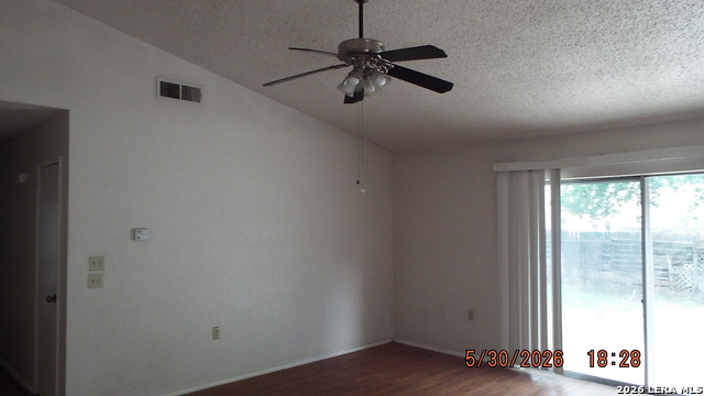 7810 Lazy Forest Property Photo 2