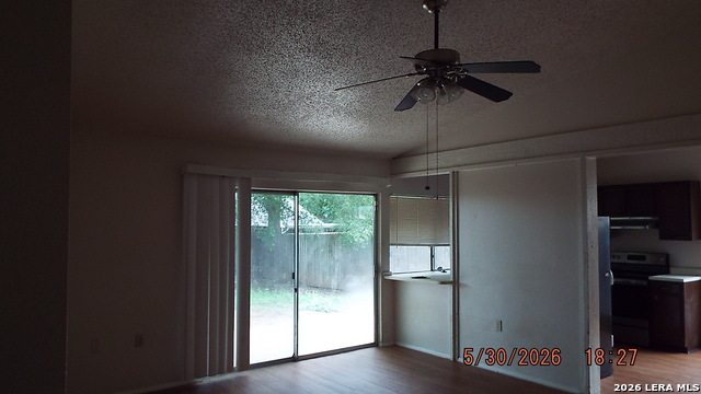 7810 Lazy Forest Property Photo 3