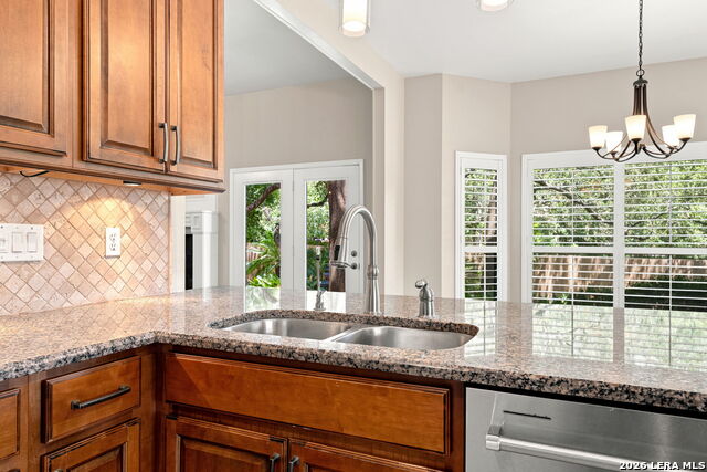 15666 Dove Meadow Property Photo 37