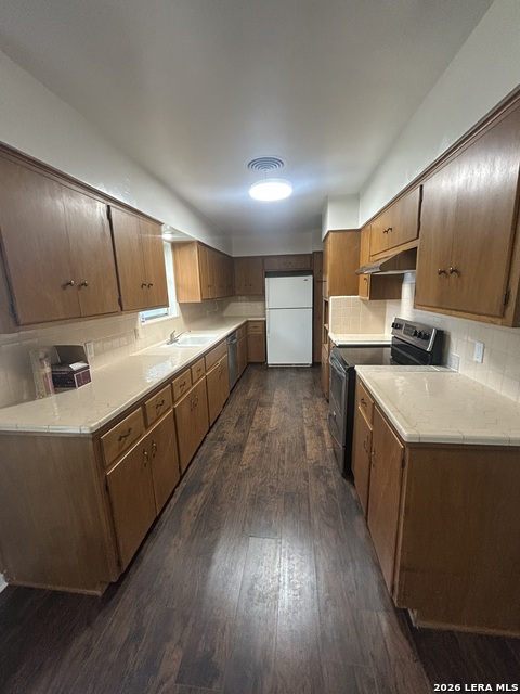 110 Northaven Property Photo 4