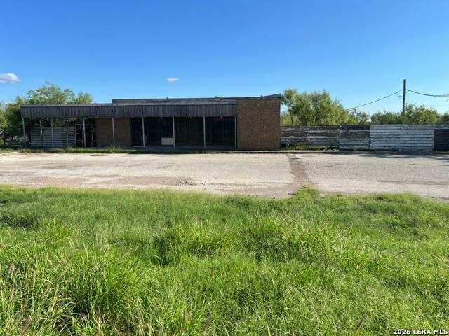 2732 Main St Property Photo 1