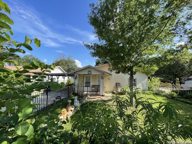 330 Bradley St. Property Photo 1