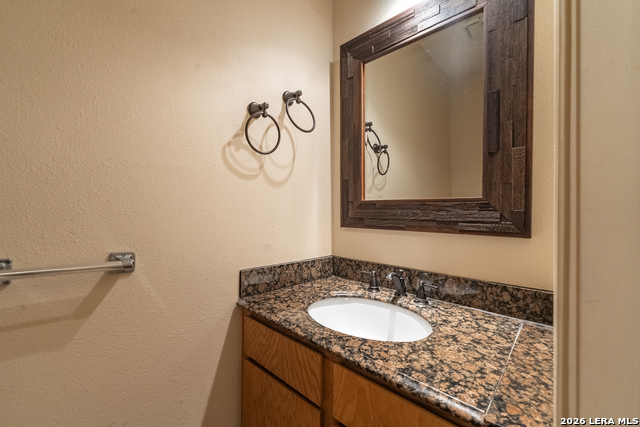 11815 Vance Jackson Property Photo 13