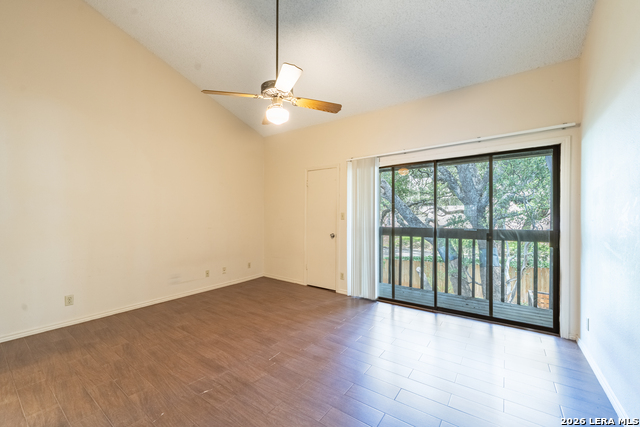 11815 Vance Jackson Property Photo 14