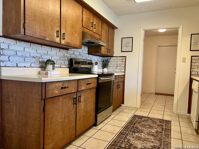 902 Oakridge Dr Property Photo 7