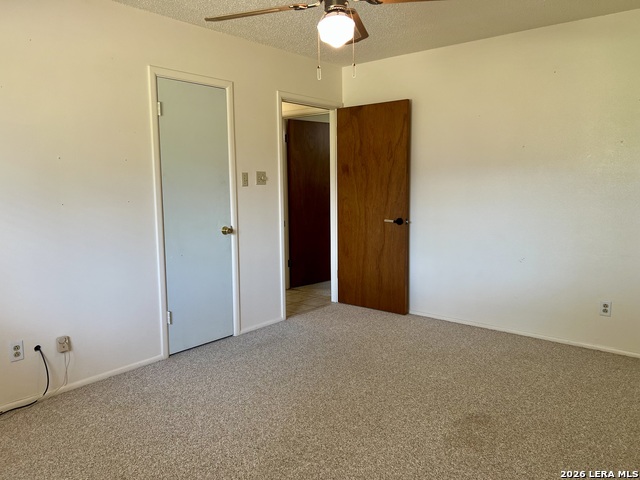 902 Oakridge Dr Property Photo 25