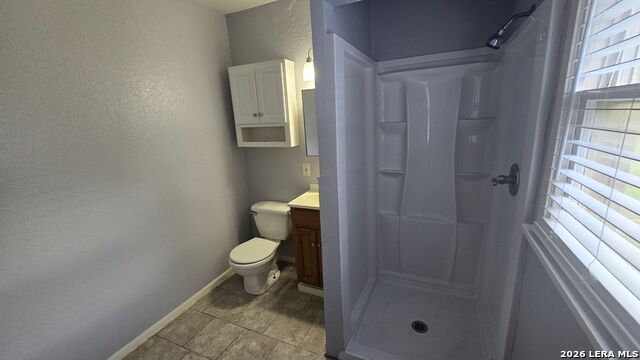 504 Elmhurst Ave Property Photo 16