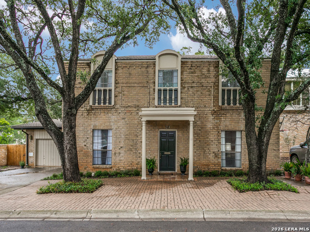20 Garden Square Property Photo 1
