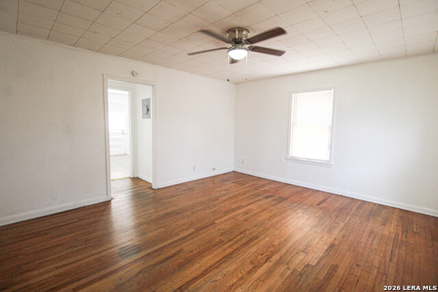 306 Overhill Property Photo 3