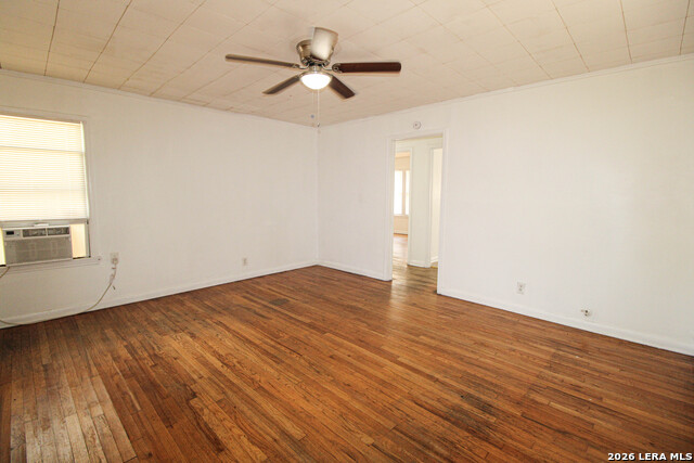 306 Overhill Property Photo 4