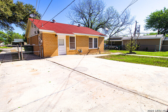 306 Overhill Property Photo 19