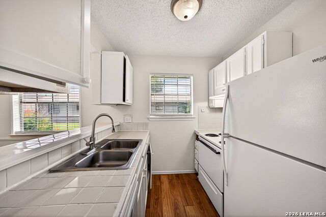 208 Bexar Dr Property Photo 12