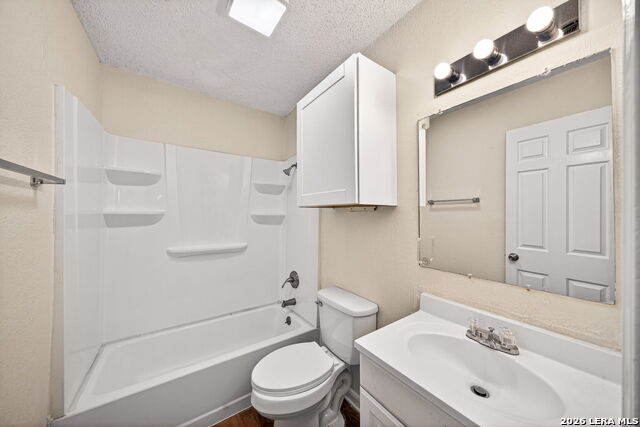 208 Bexar Dr Property Photo 22