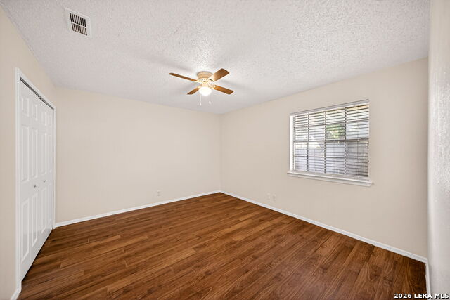 208 Bexar Dr Property Photo 23