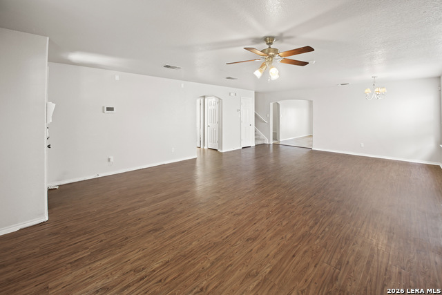 2127 Red Rock Crossing Property Photo 3