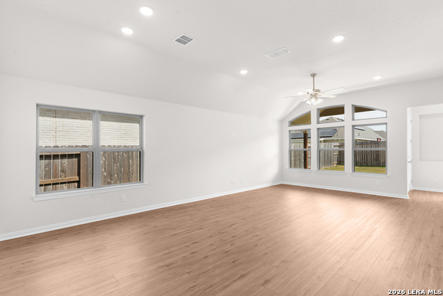 1676 Seekat Drive Property Photo 7