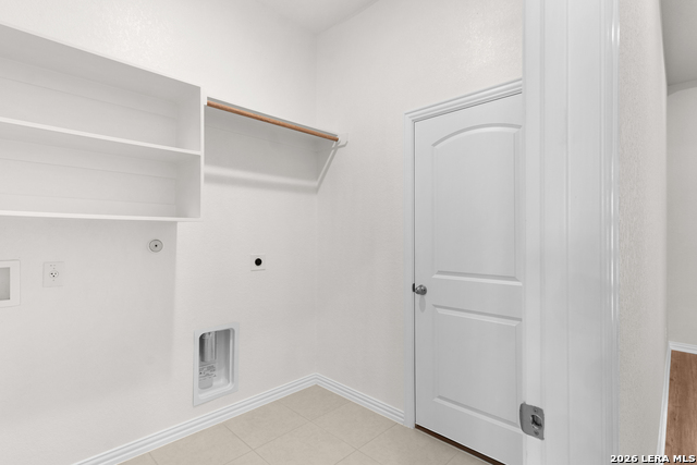 1676 Seekat Drive Property Photo 18