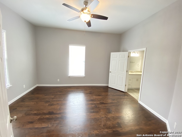 228 Lotus Ave Property Photo 2