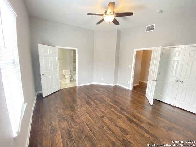 228 Lotus Ave Property Photo 3