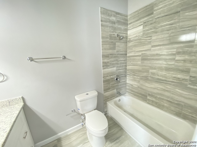 228 Lotus Ave Property Photo 4