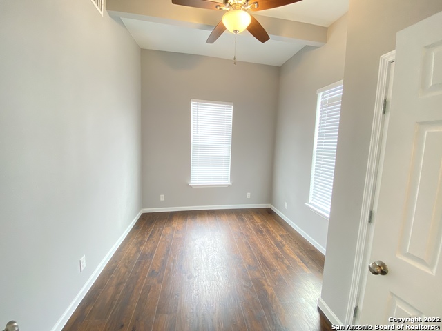 228 Lotus Ave Property Photo 11