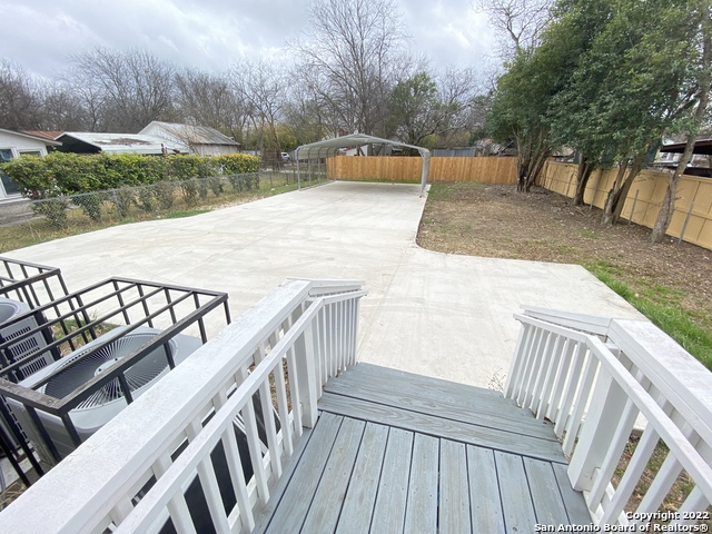 228 Lotus Ave Property Photo 12