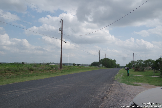 9459 Crow Property Photo 1