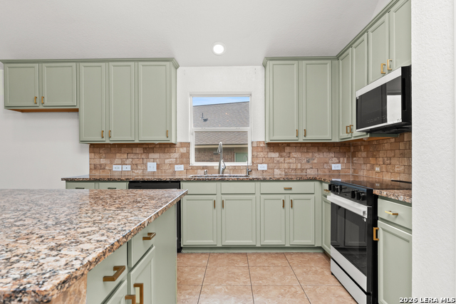 2747 Trinity Glade Property Photo 14