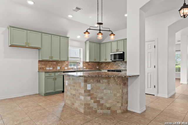 2747 Trinity Glade Property Photo 15
