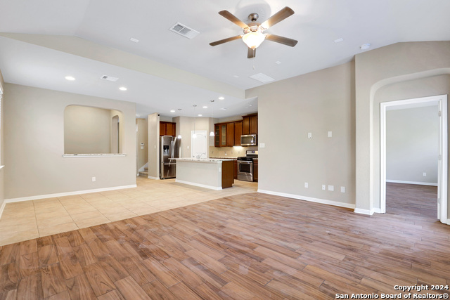 6611 Willow Farm Property Photo 1