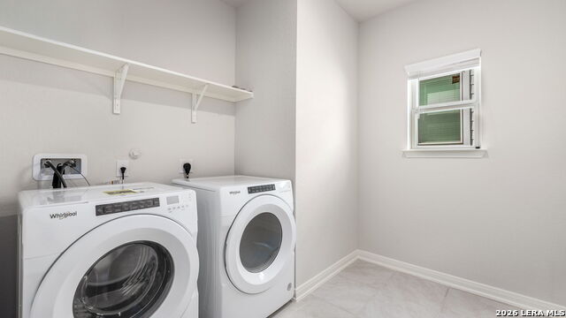 10226 Juniper Oaks Property Photo 34